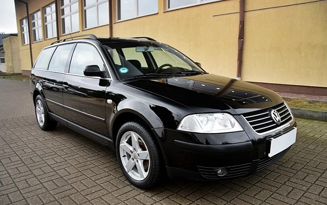 Volkswagen Passat cena 9500 przebieg: 256000, rok produkcji 2001 z Płock małe 154